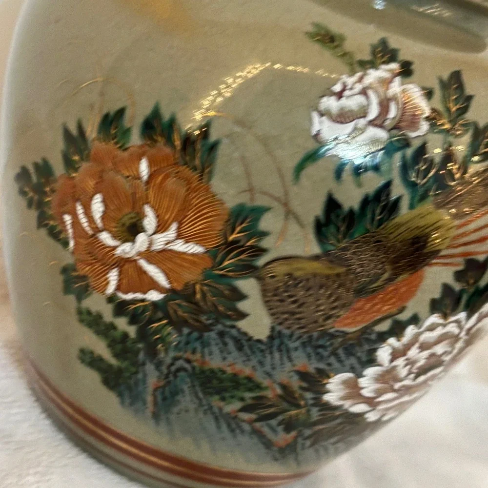 Satsuma Floral Bird Vase Home Decor 8 Green Excellent Crackle Glaze Peony Vntge